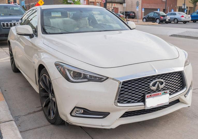 INFINITI Q60